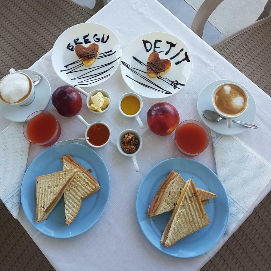 Bregu D.Etit. Bed and Breakfast Vlorë Eksteriør billede